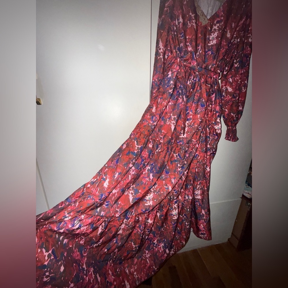 NWOT Floral Red and Blue Women's Dress - Picture 3 of 6